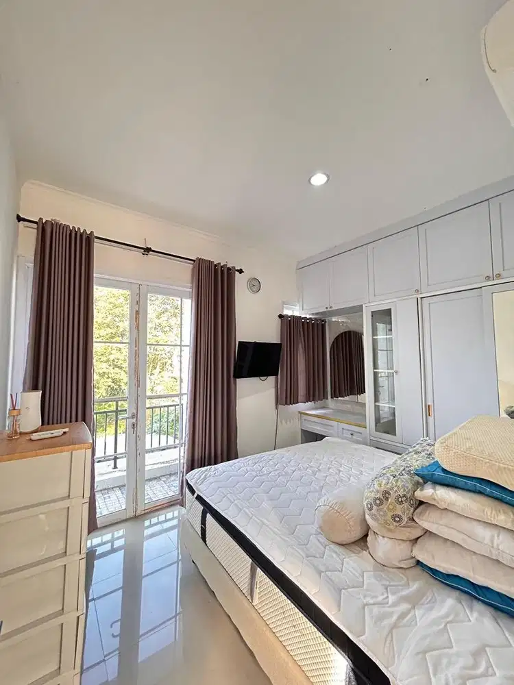 Rumah Sewa Full Furnished Bekasi 2lt