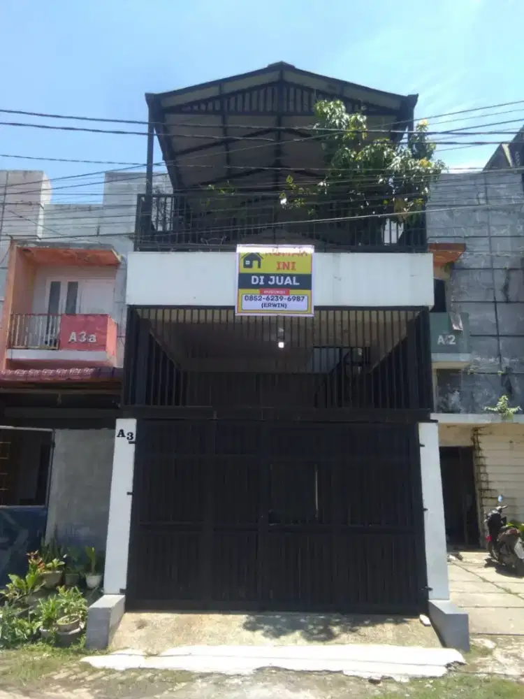 Dijual rumah di komplek golden hiil