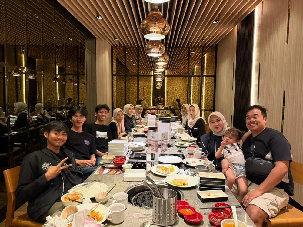 Dibutuhkan host live hijab