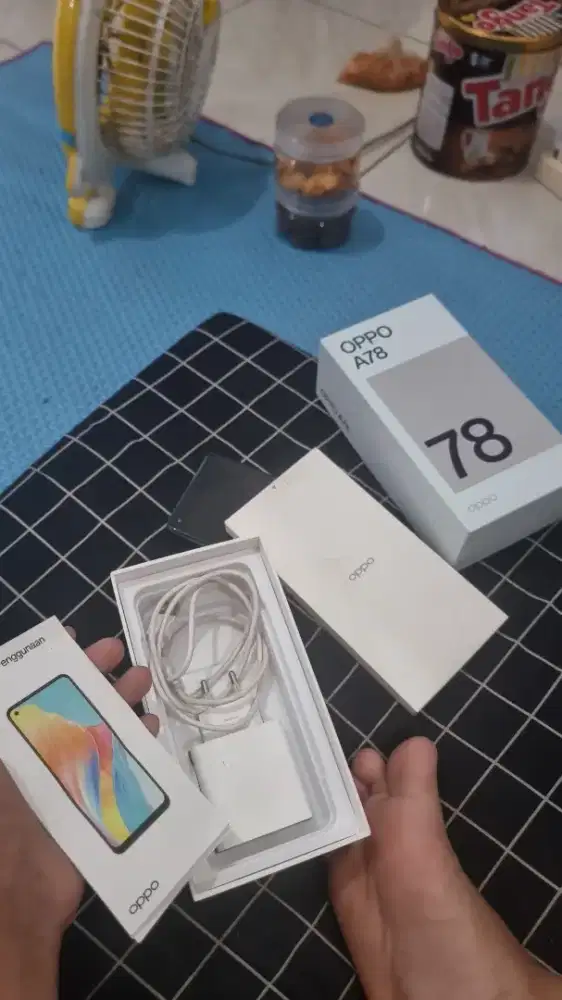 Oppo a78 ram 8/256 gb