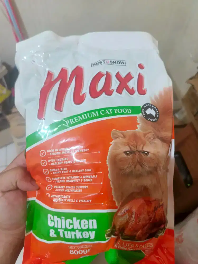 maxi cat food chicken turkey