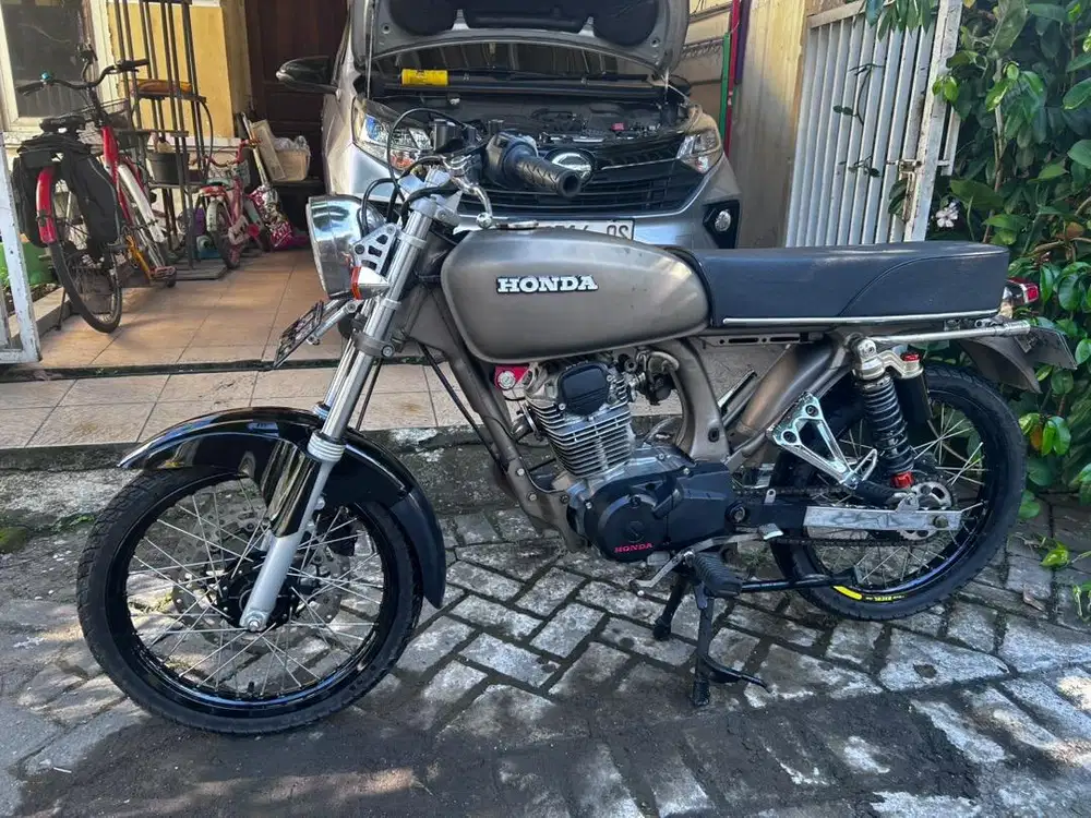 Di Jual CB 100 thn 1978
