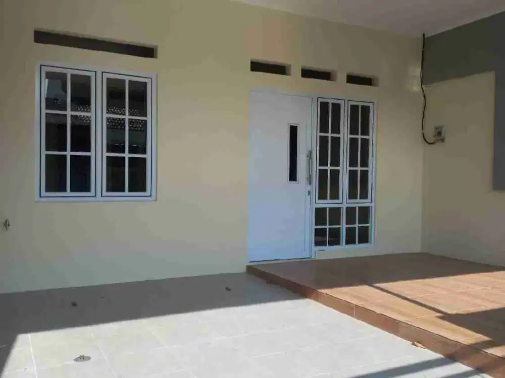 Dijual rumah siap huni Cluster Taman Harapan Baru Bekasi