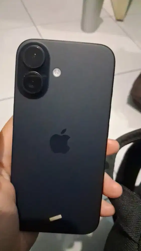 Iphone 16 basic ibox