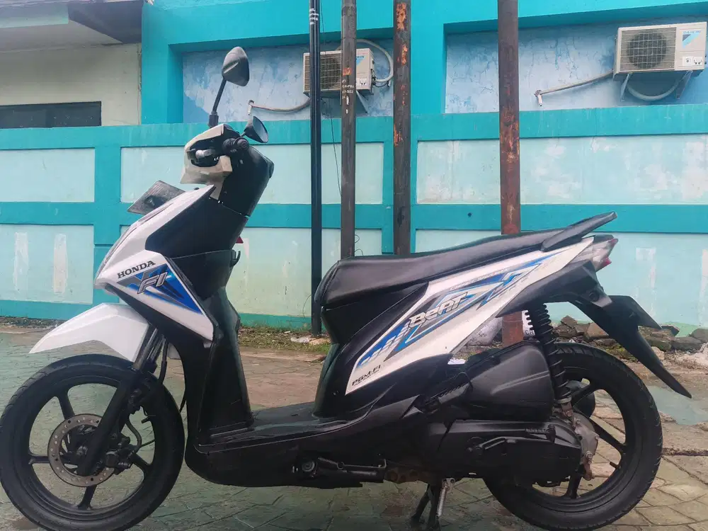Honda beat Fi 2014 stater halus mulus terawat