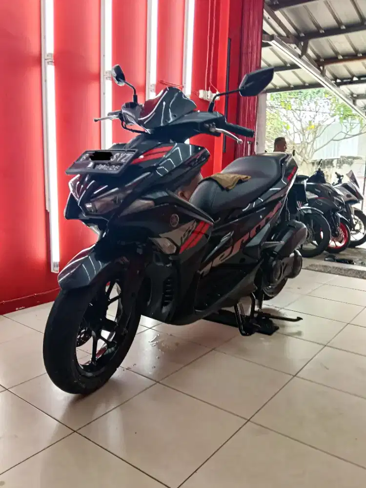Yamaha aerox 2017