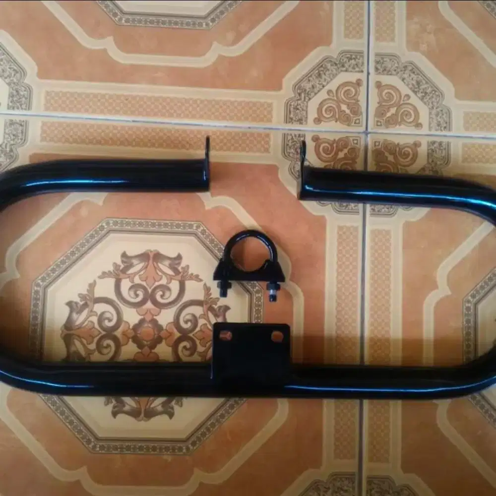 jual variasi engine guard untuk motor tiger dan motor mega pro.