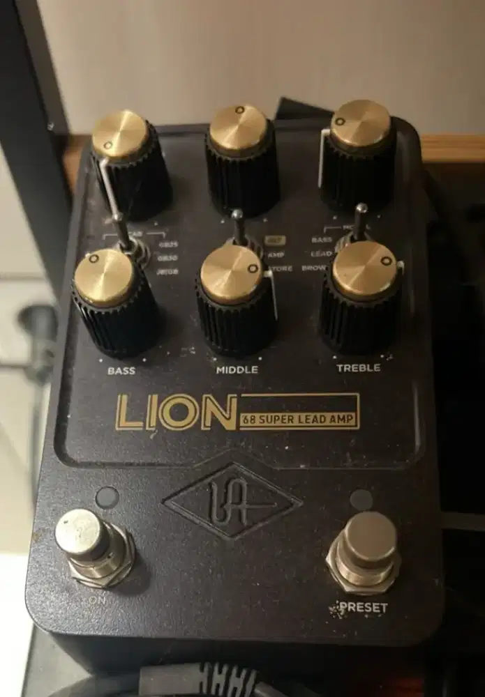 Universal Audio UAFX Lion ’68 Super Lead Amp Pedal