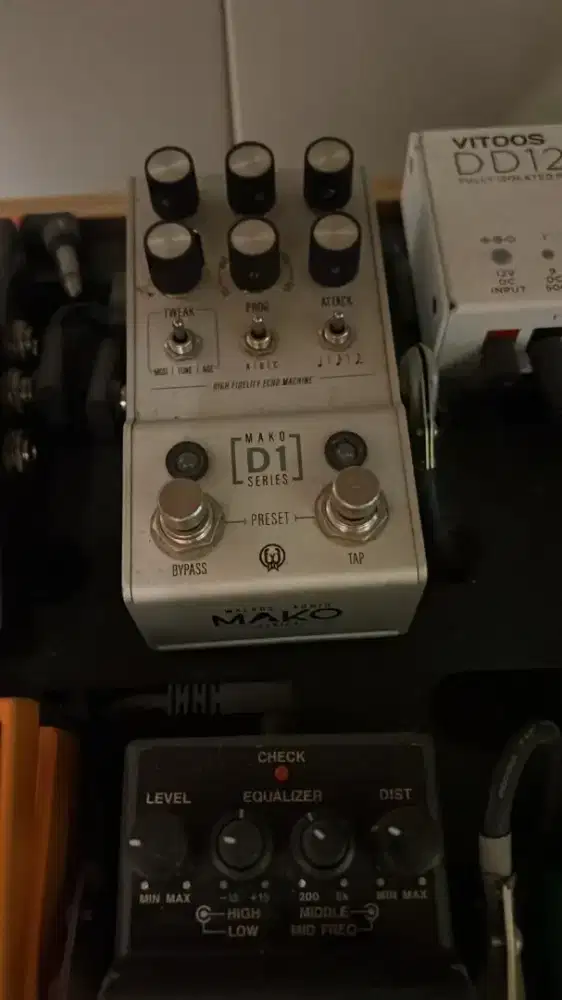 Walrus Audio MAKO Series D1 High-Fidelity Delay Guitar Effects Pedal