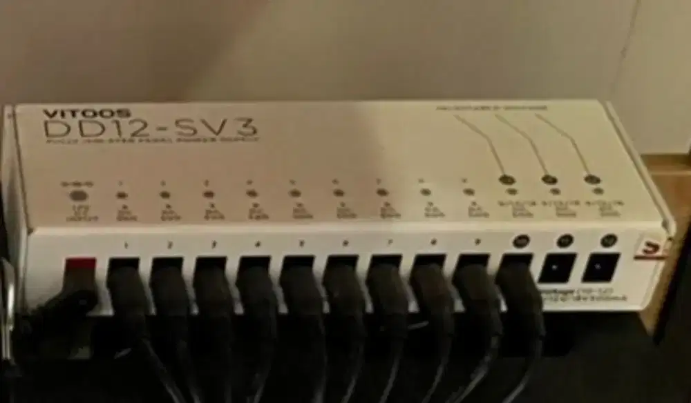 Vitoos DD12-SV3 Isolated Pedalboard Power Supply