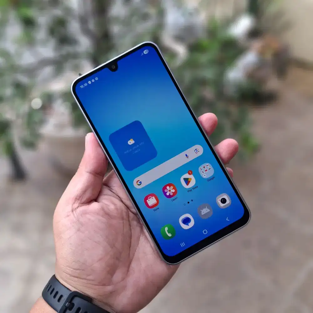 Samsung A17 8/256GB masih garansi resmi sein