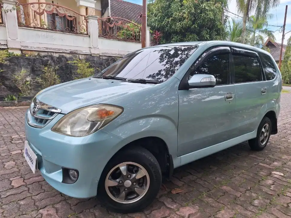 LOW KM Daihatsu Xenia 1.0 Li Bensin-MT 2008 KTAR