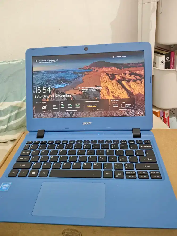 Acer aspire ES1 - 132 11 inch inci