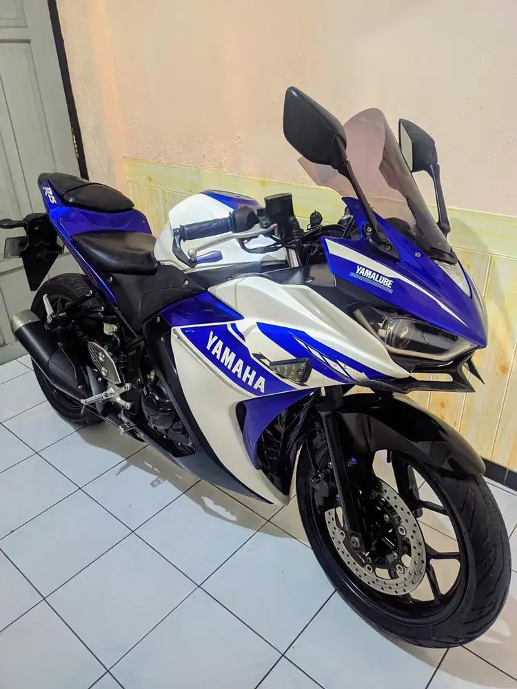 Yamaha yzf R25 plat K