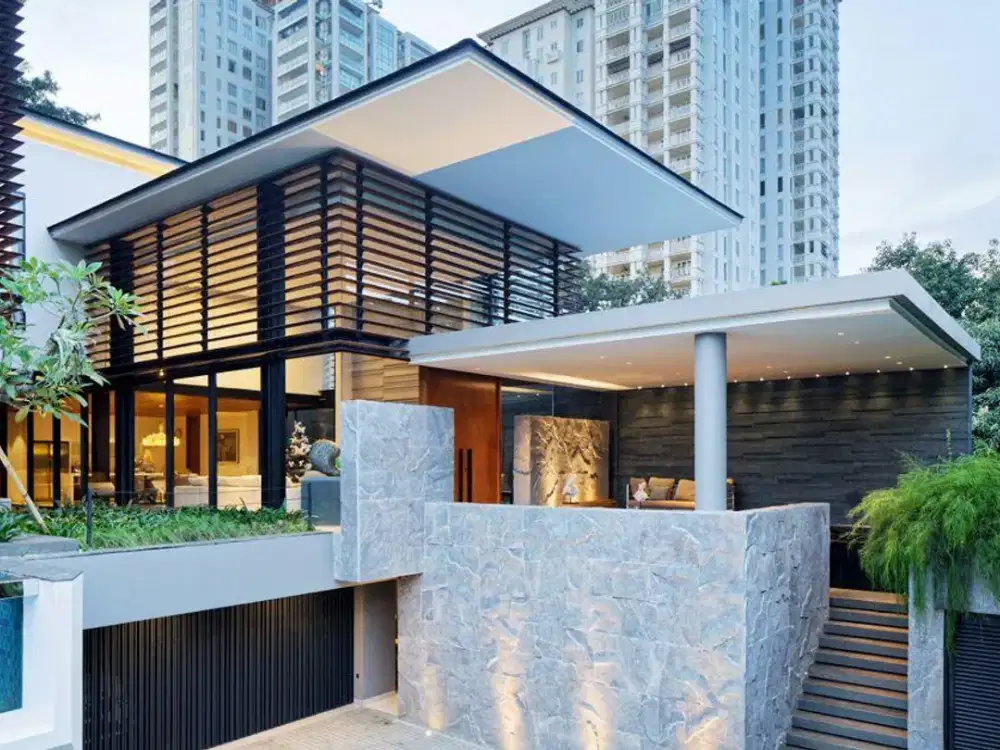 DIJUAL RUMAH MEWAH FURNISHED DI DHARMAWANGSA JAKSEL