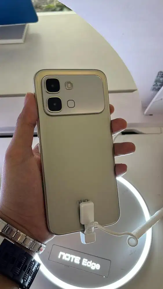 NOTE EDGE 8/256