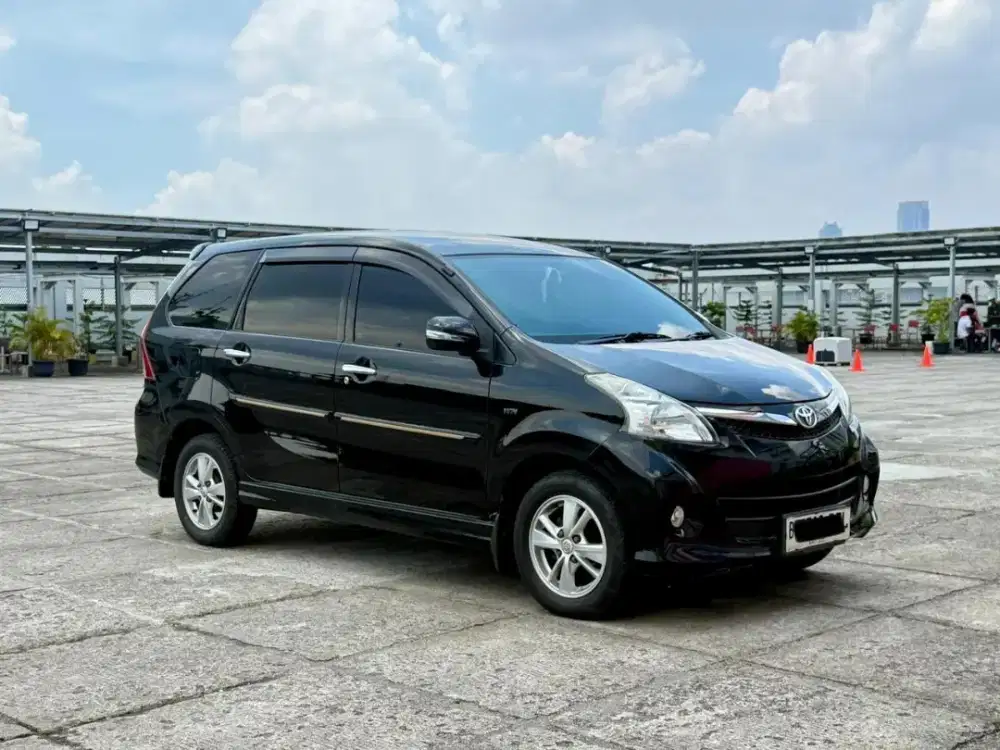 Toyota Avanza 1.5 Veloz Matic AT 2013 Low KM 128RB