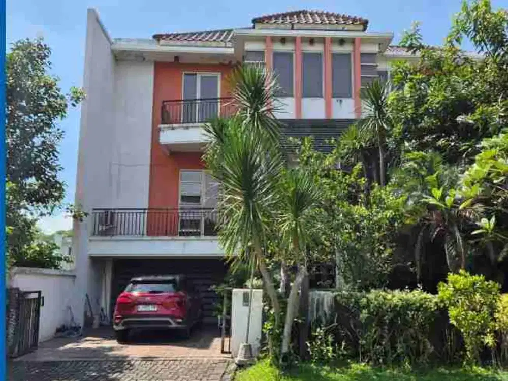 DIJUAL MURAH RUMAH 3 LANTAI CITRALAND BUKIT GOLF INTERNATIONAL SURABAYA