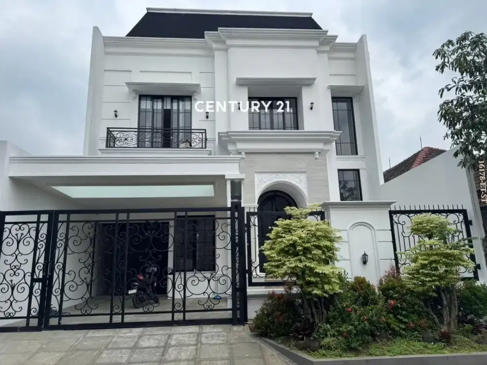 Dijual Rumah Design American Classic Cakep Fully Furnished