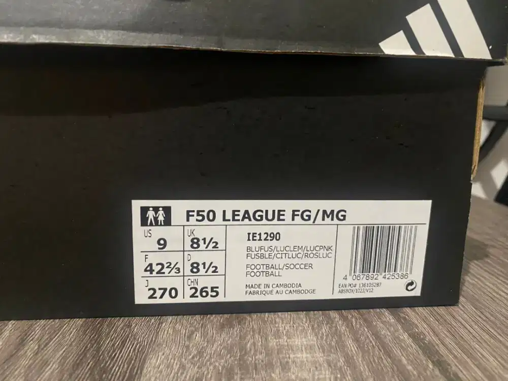 Adidas F50 size 9