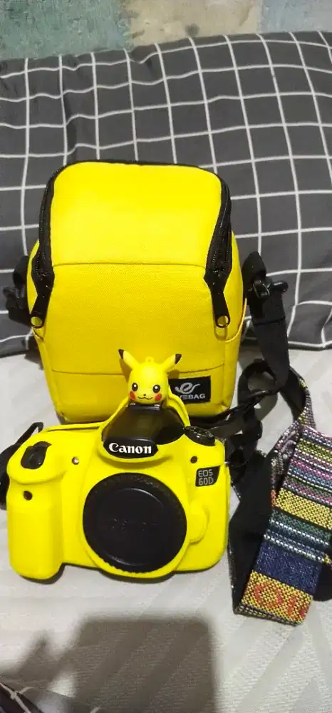 CAMERA CANON EOS 60D