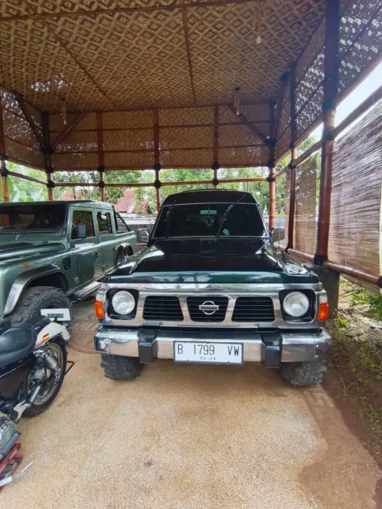 Nissan Patrol 1992 Bensin