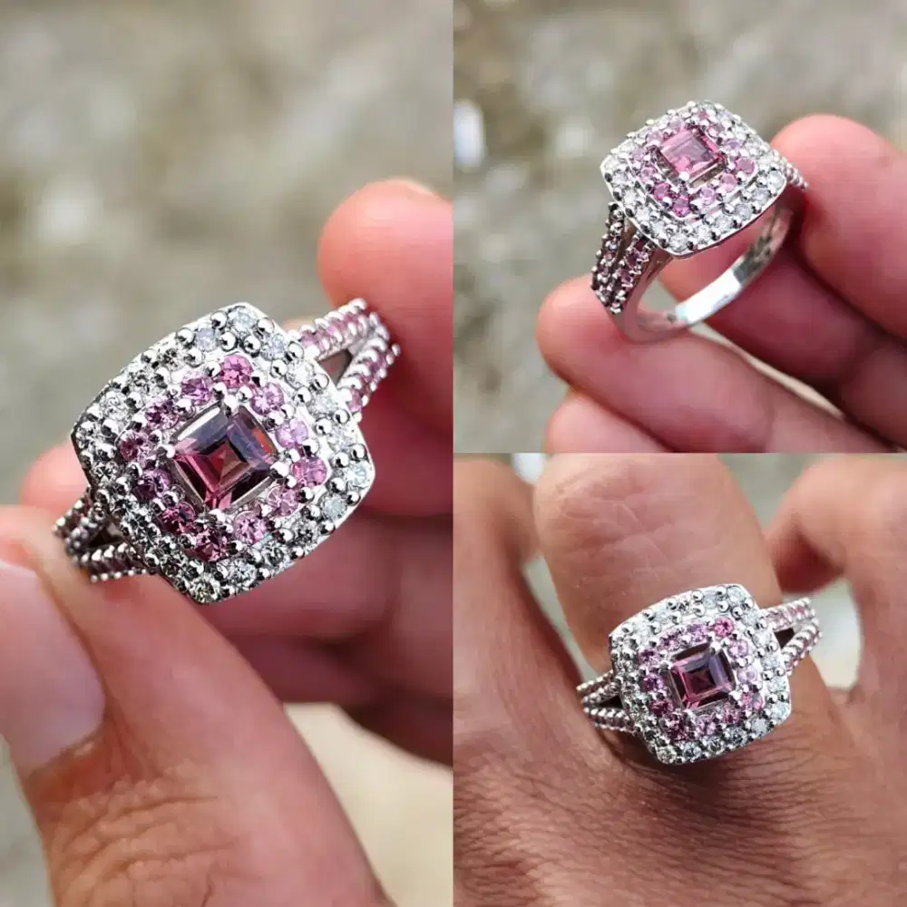 Cincin perhiasan perempuan
