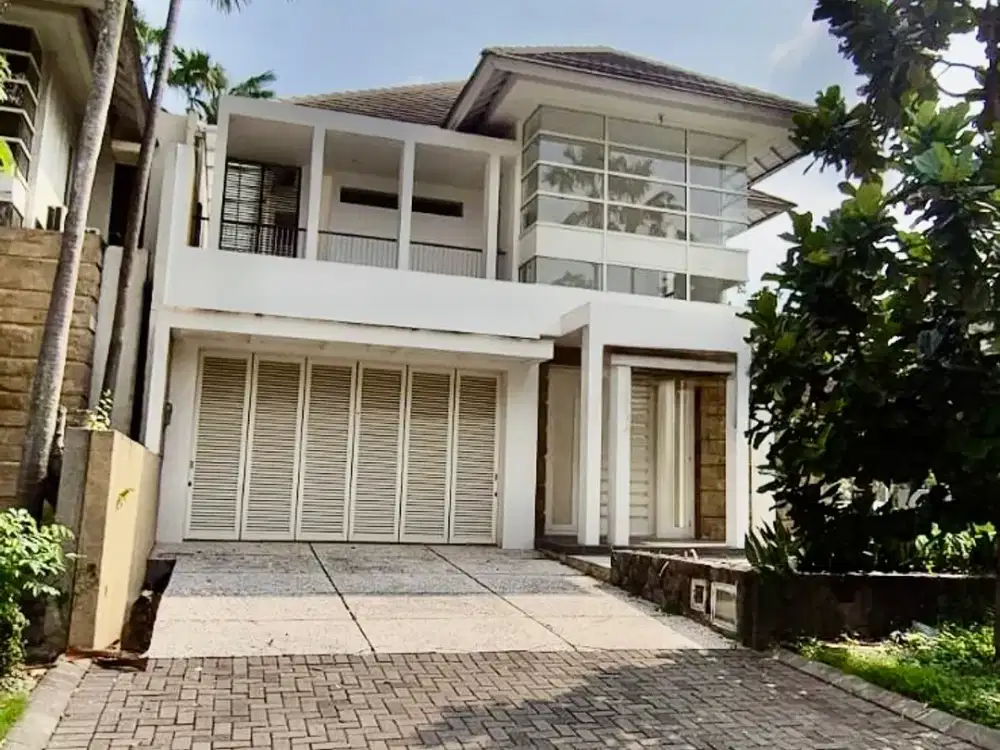 DIJUAL RUMAH DIAMOND HILL CITRALAND HOOK DEKAT CIPUTRA HOSPITAL