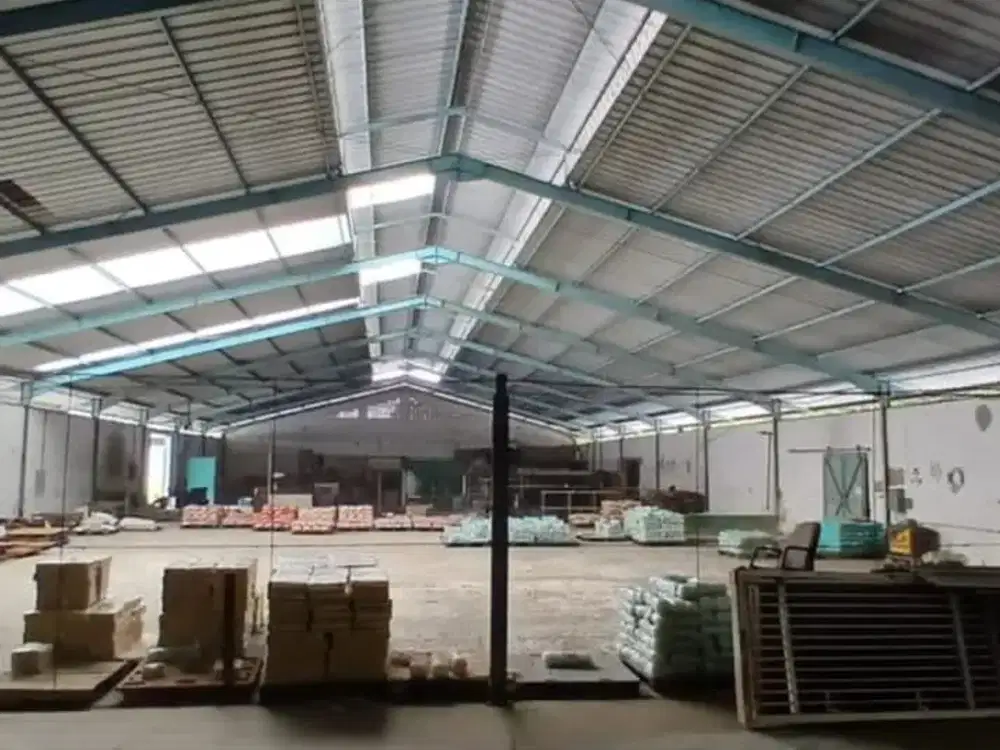 Dijual Gudang Zona Industri Lokasi Tugu, Semarang Luas 11300m2