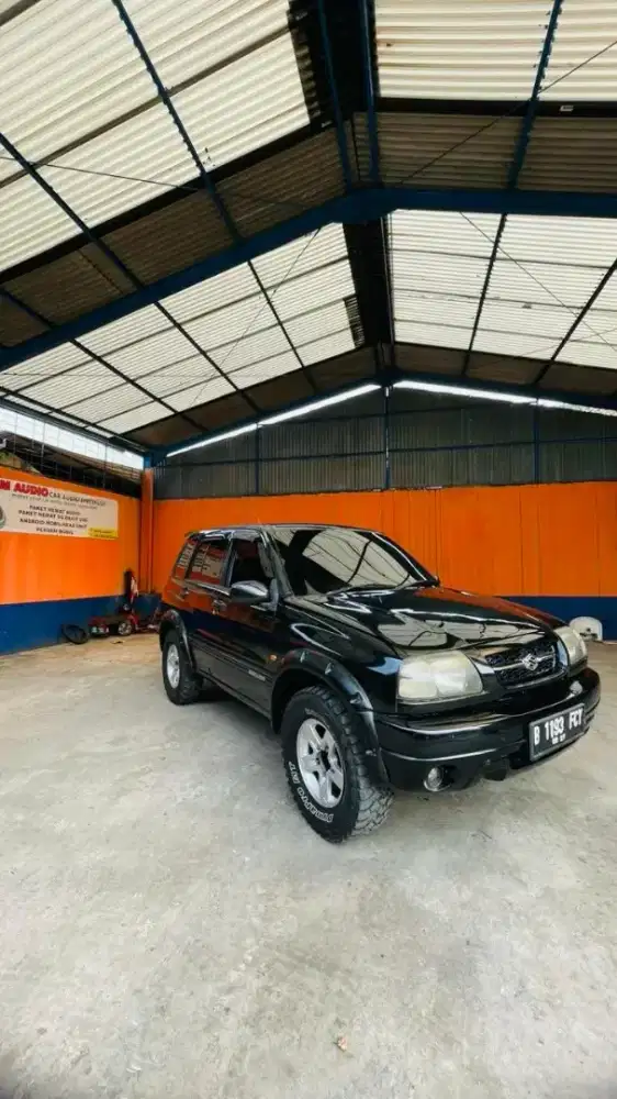 Suzuki Escudo 2004 Bensin