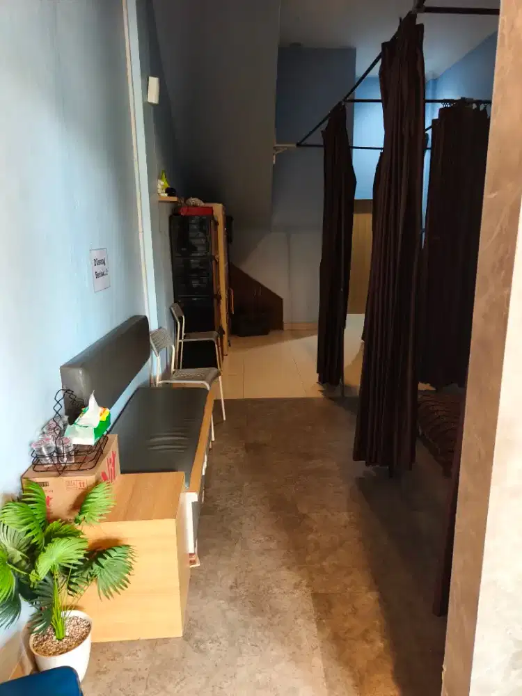 Dibutuhkan Terapis Wanita dan Pria