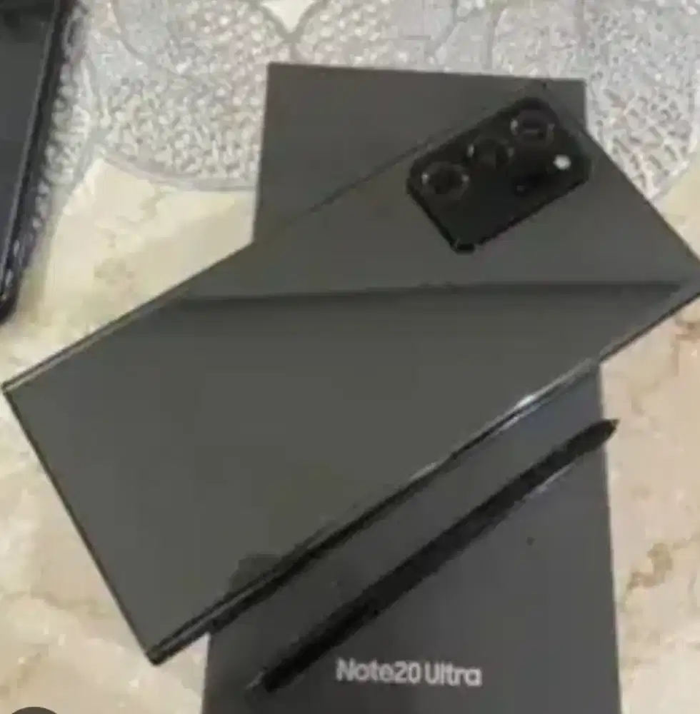 Murah hp Samsung Note 20 ultra lkp mulus minus layar garis, bs TT