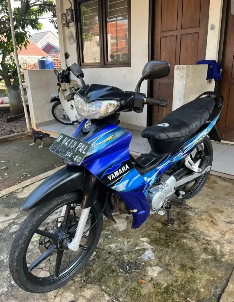 YAMAHA JUPITER  Z 2004