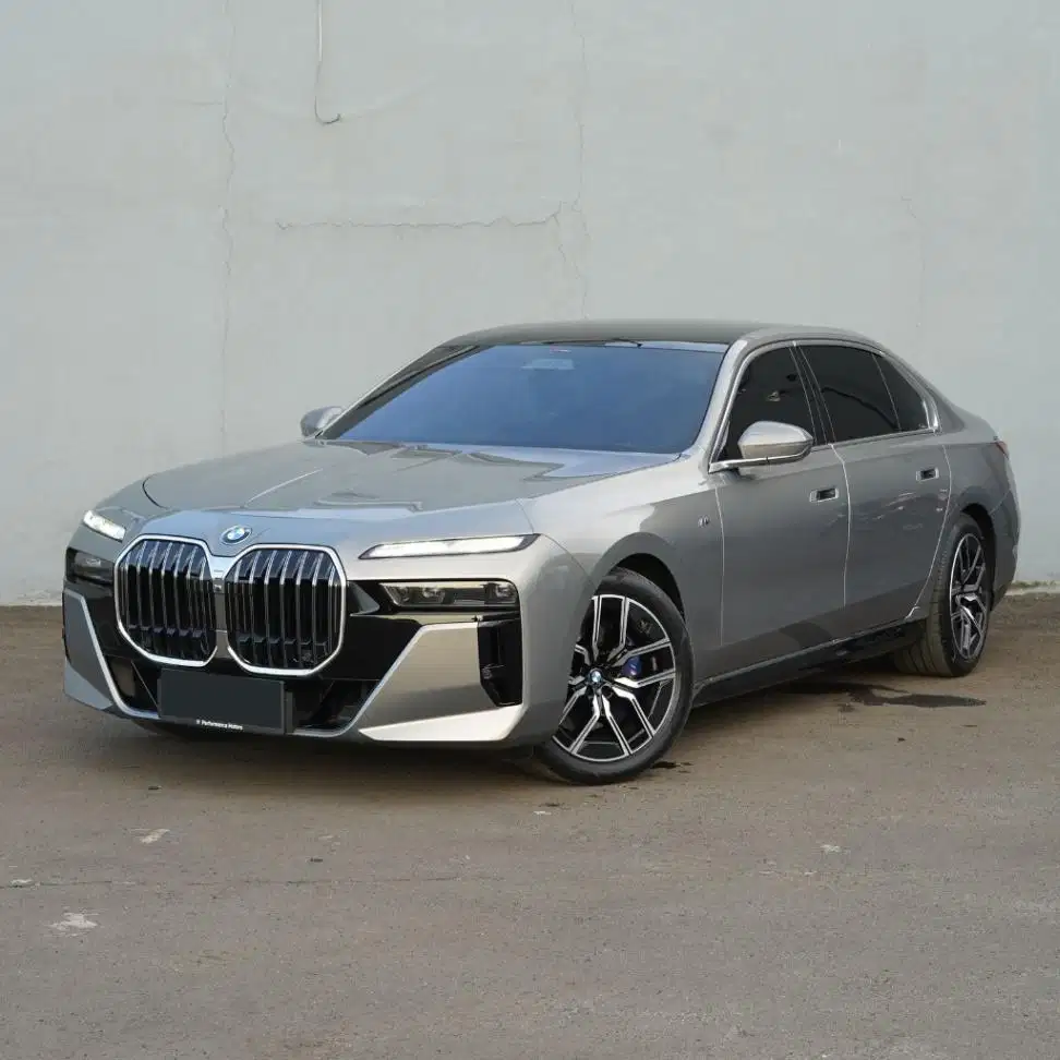 BMW 735i M-Sport 2023 New Model