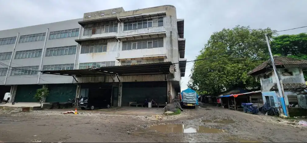 DIJUAL MURAH CESSIE 2 UNIT GUDANG DI KOMPLEK PERGUDANGAN BISNIS PLUIT