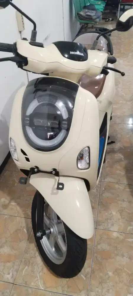 KREDIT SCOOPY PRESTIGE