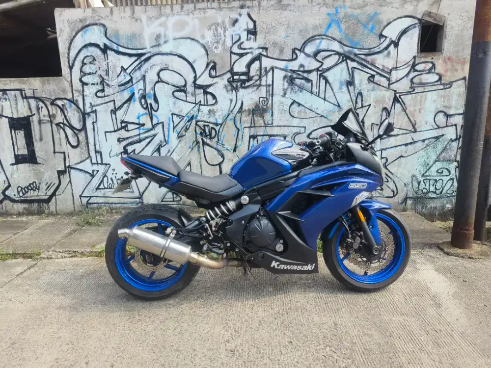 Kawasaki ER6F 650 CC 2014 Nik 2012