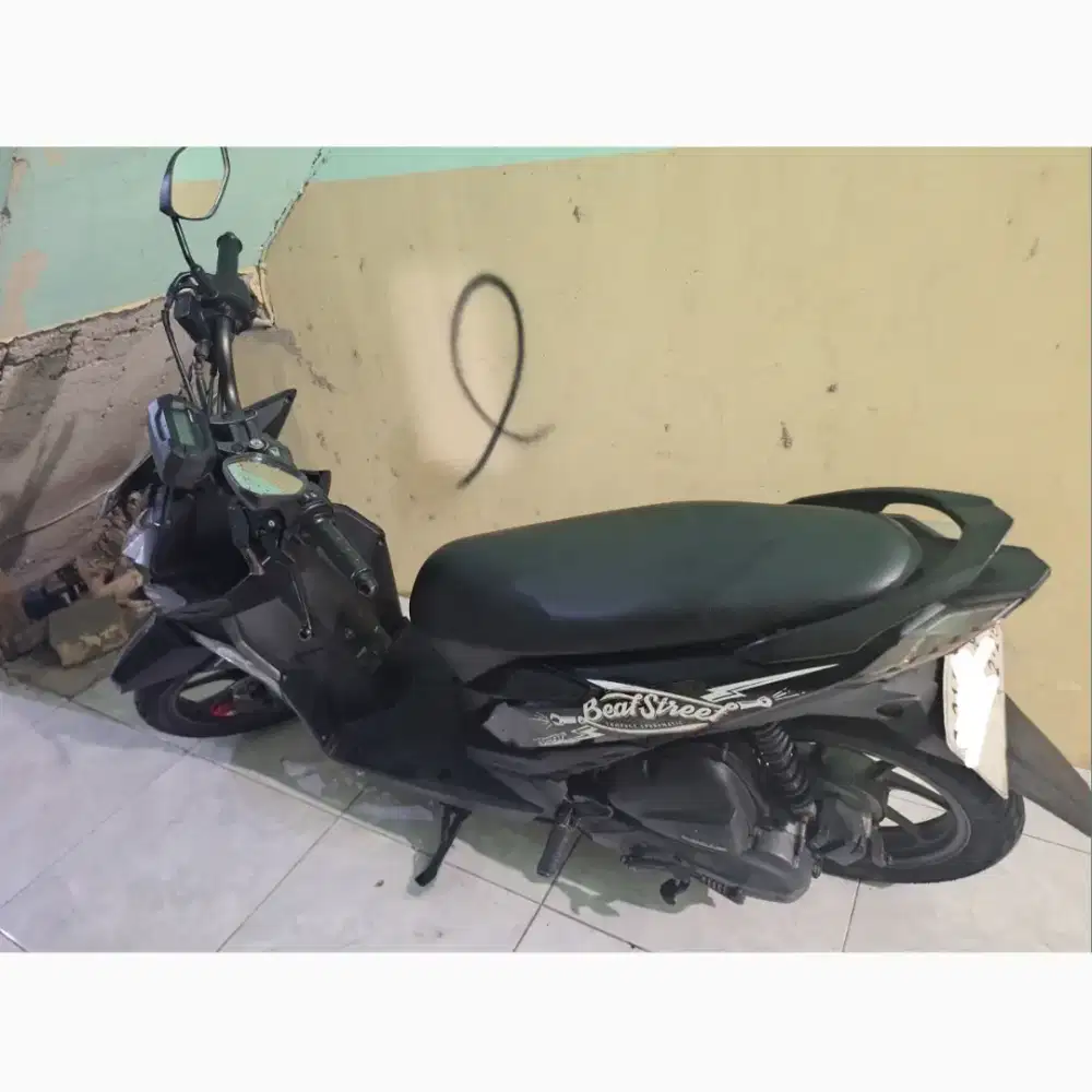 Jual Motor Murah Cepat Beat street 2017 pajak hidup