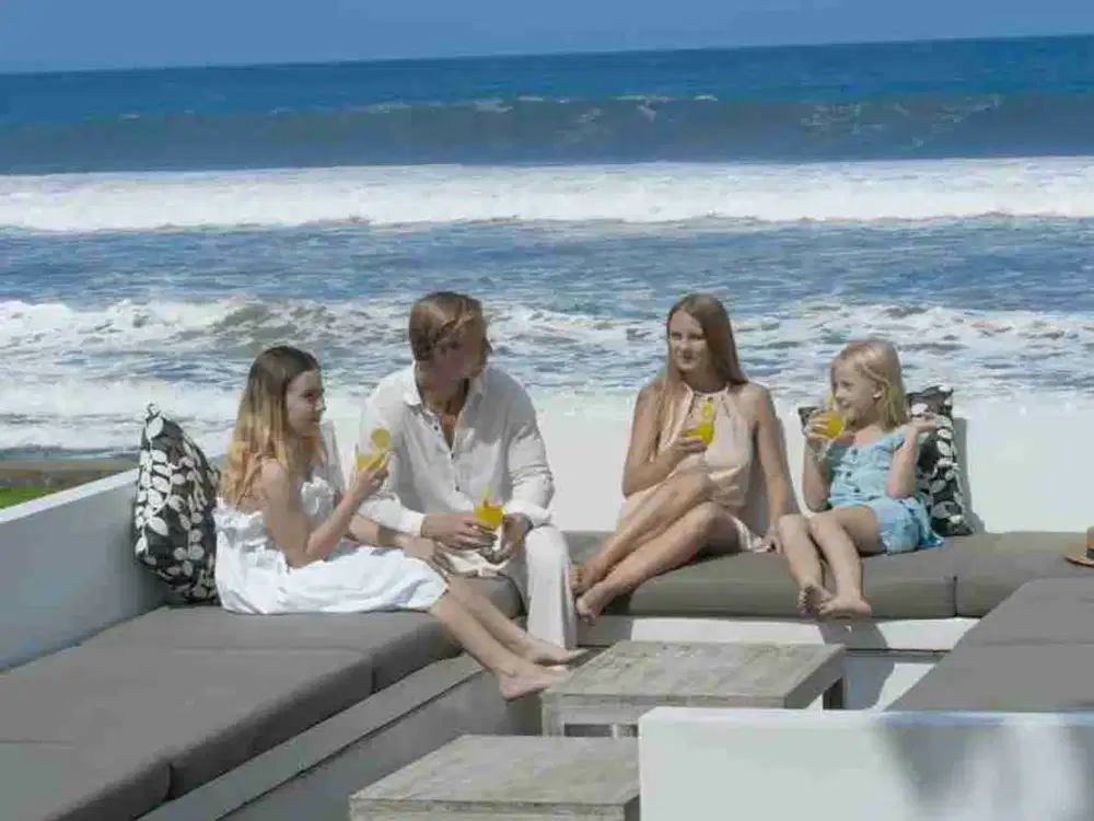 DIJUAL VILLA LUXURY LOSS PANTAI PASUT TABANAN