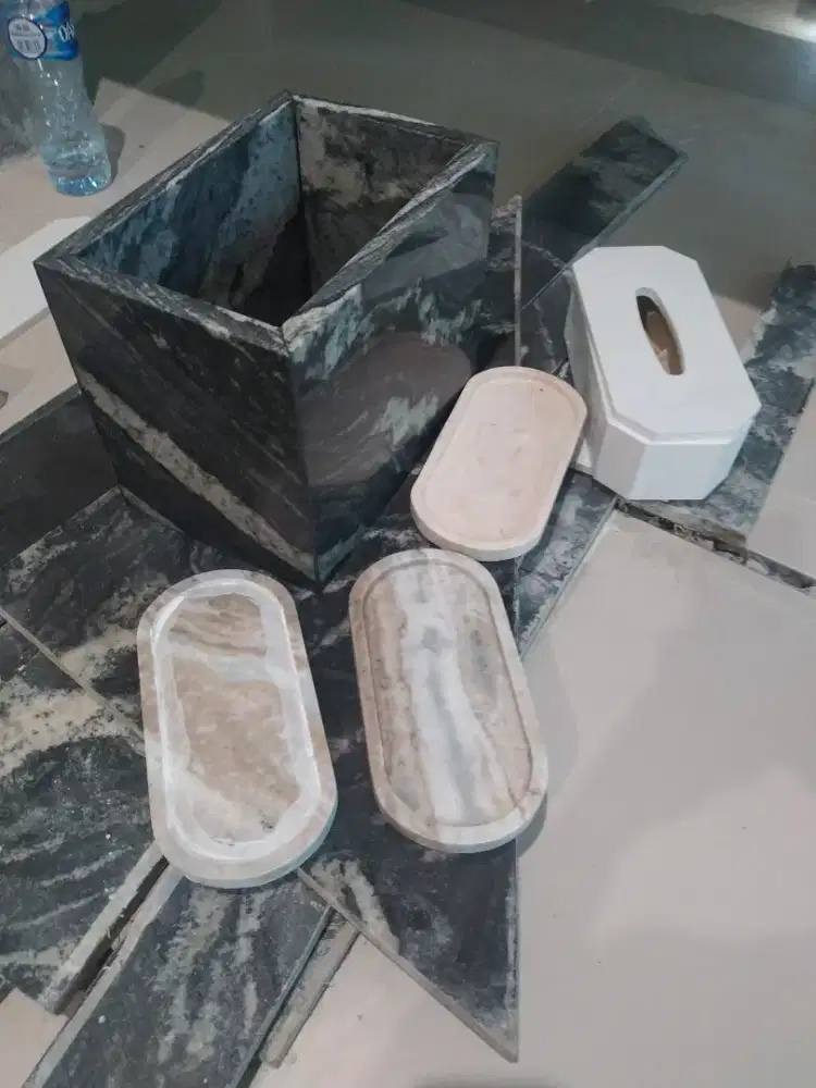 Aksesoris dari marmer