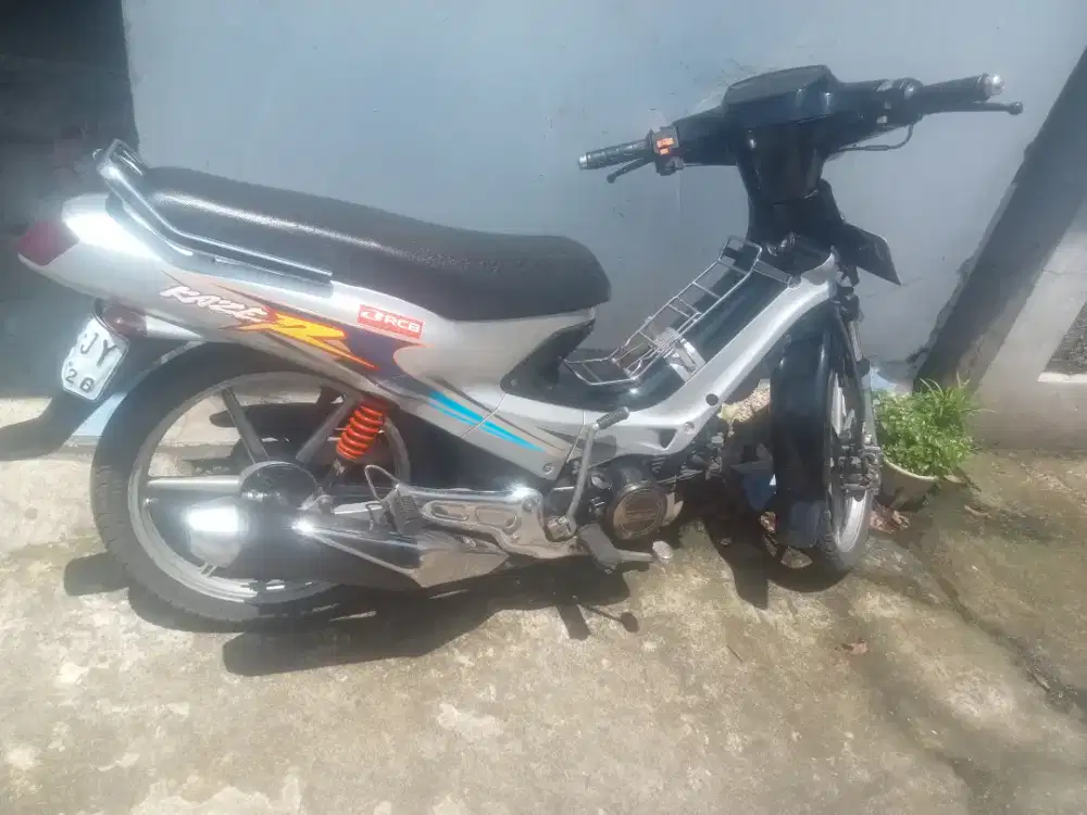 Kawasaki kazeR 119cc tahun 2000