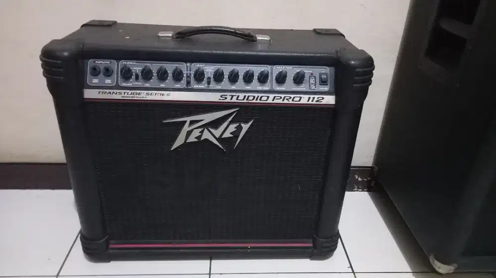 Ampli gitar peavey studio pro112 speaker 12 amplifier