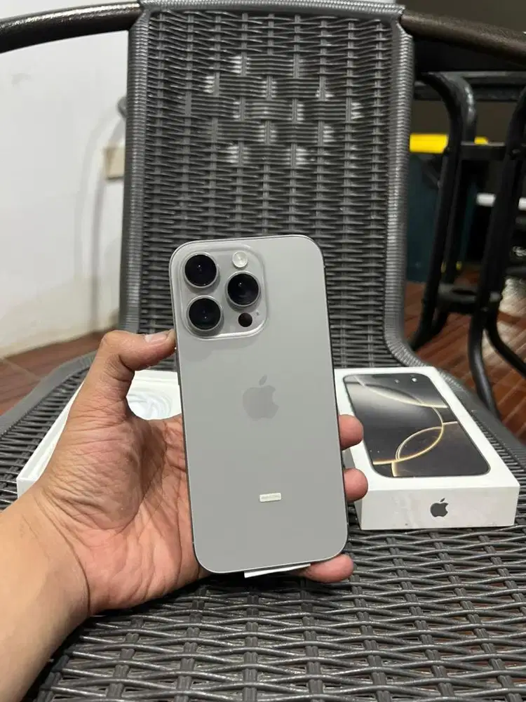 Iphone 16 pro 256gb ibox ( natural titanium )