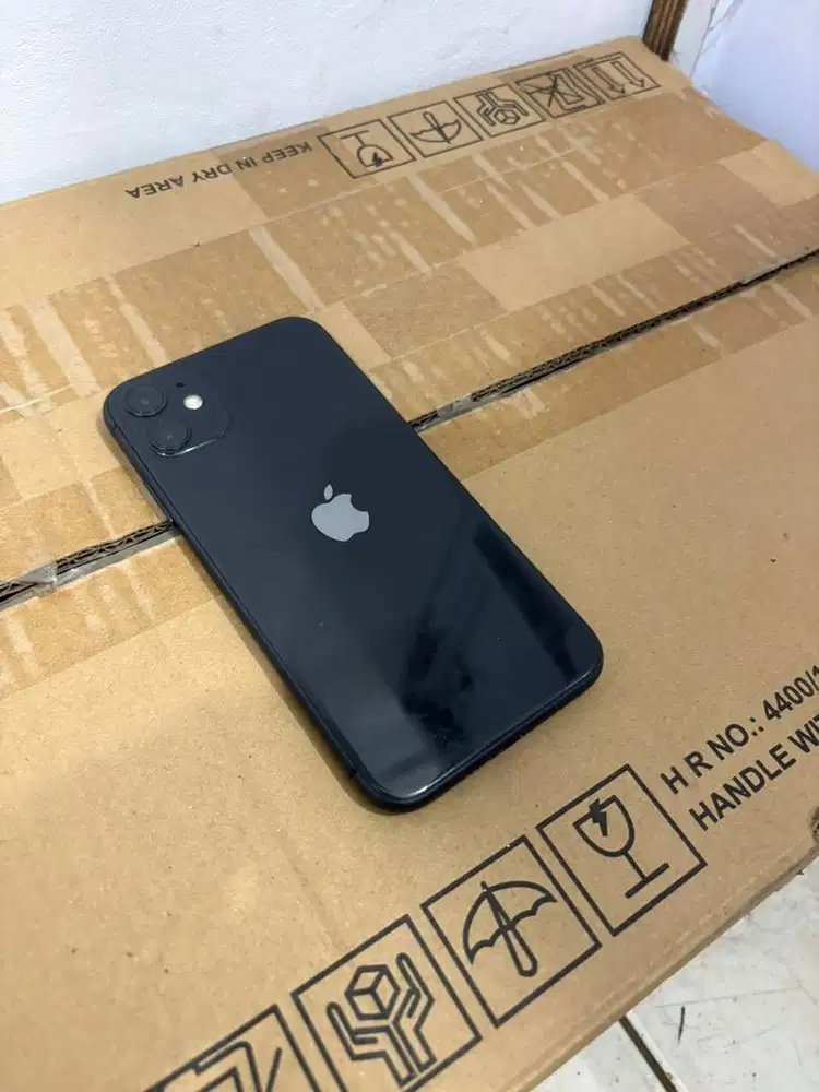 Iphone 11 64GB BH 85% Inter All Operator Fullset