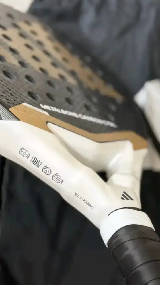 ADIDDAS METALBONE CARBON CTRL 3.4 2025