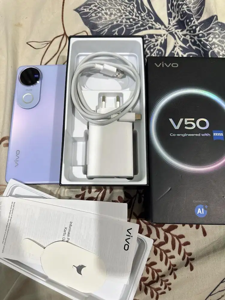 Vivo V50 5G Fullset ORI  RAM 12+12 256 GB bukan lite