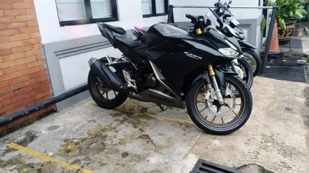 Cbr 150 th 2023 kondisi gress
