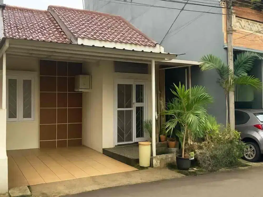 DIJUAL CEPAT — RUMAH FULL FURNISHED, DEPAN TOL PAMULANG