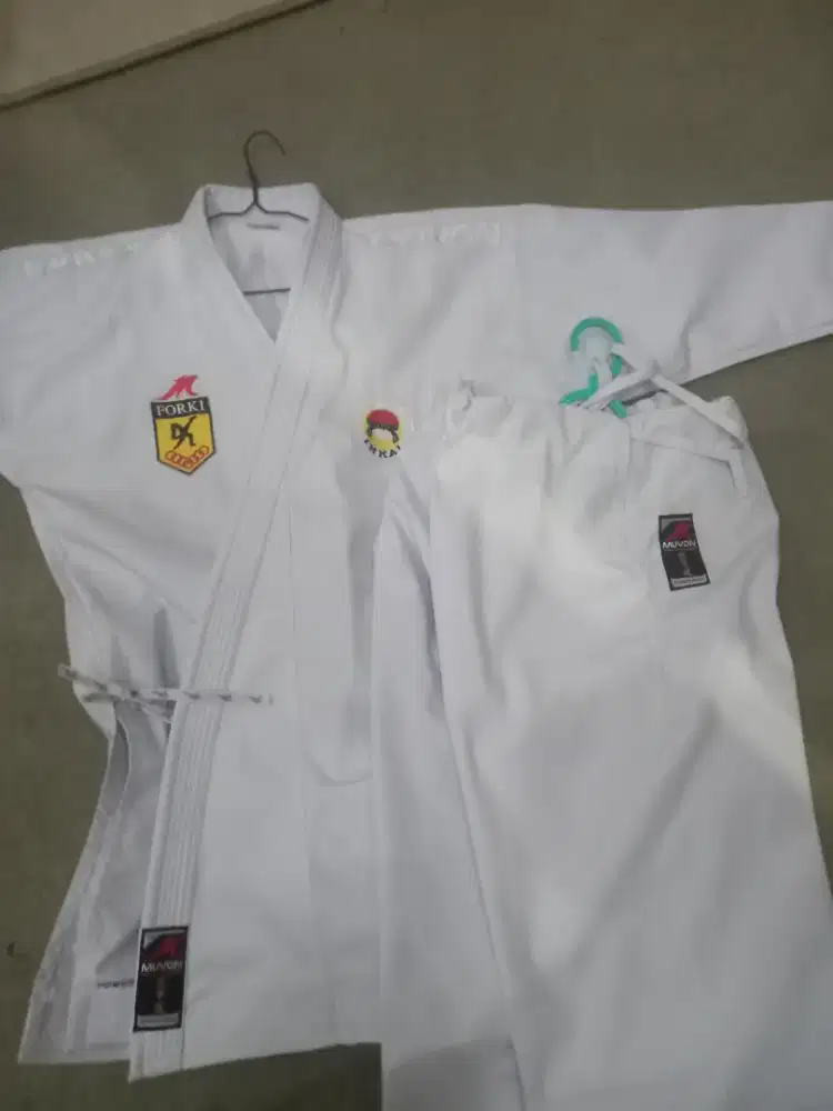 Baju Karate Kata Muvon Powerush