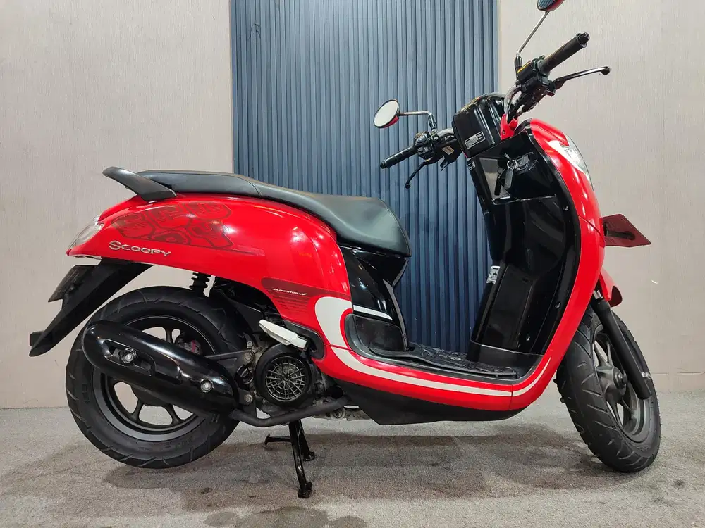 Scoopy fi Sporty 2017 istimewa mulus terawat siap pakai...